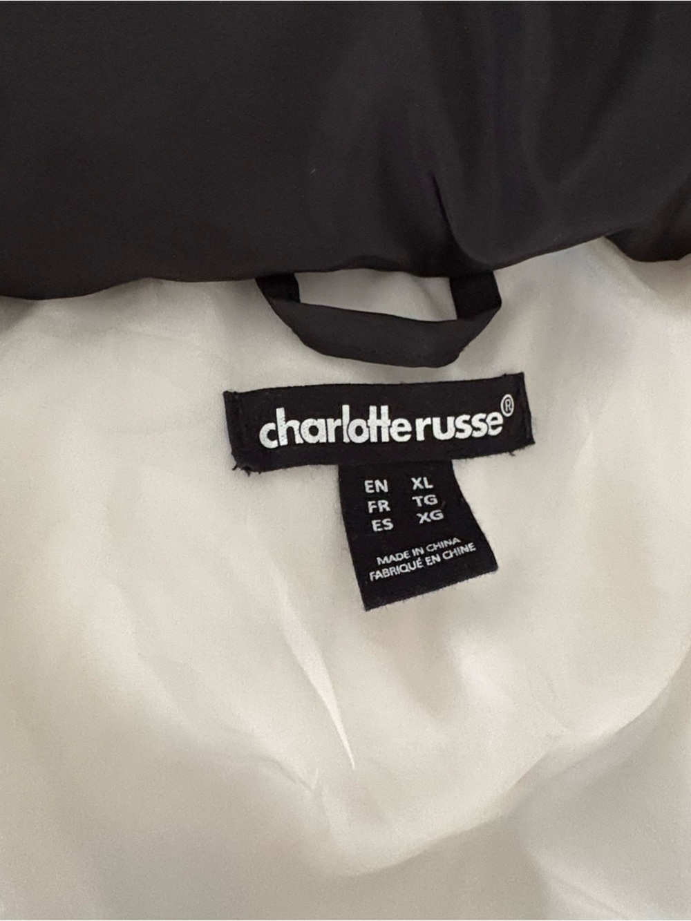 Charlotte Russe Black and Cream Puffer Jacket Size XL - Picture 2 of 6